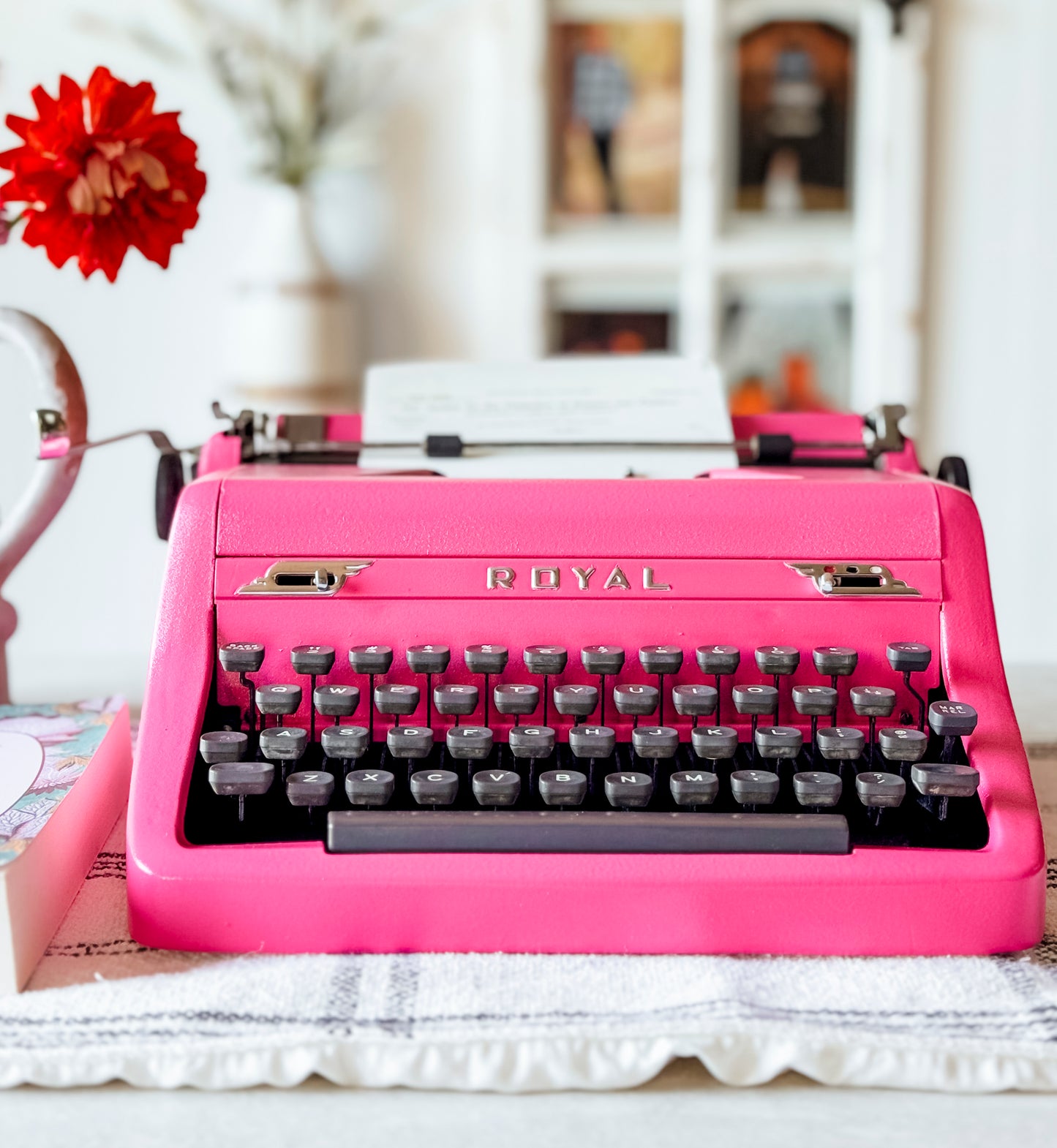 1953 Royal Quiet Deluxe, Pink