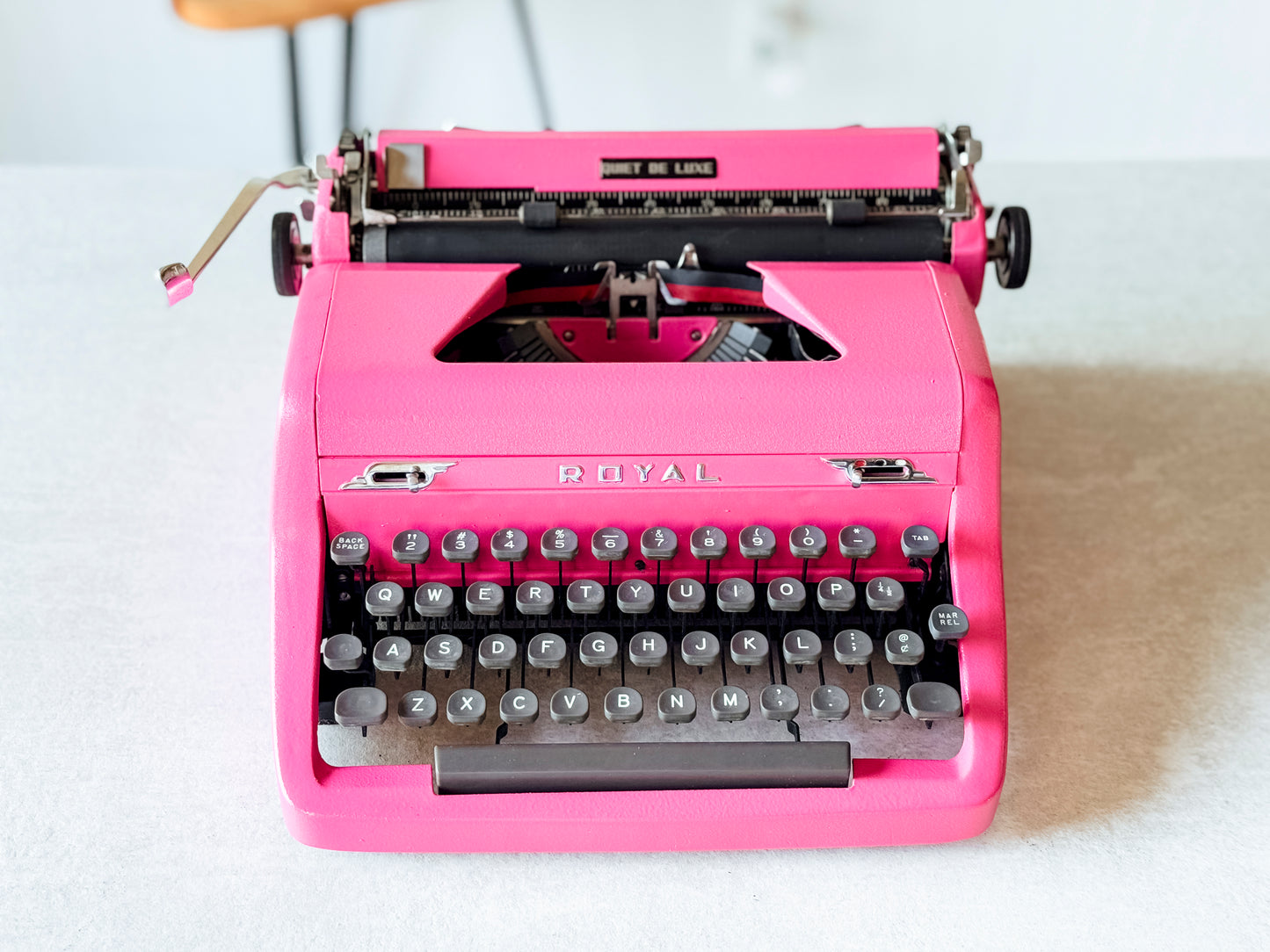 1953 Royal Quiet Deluxe, Pink