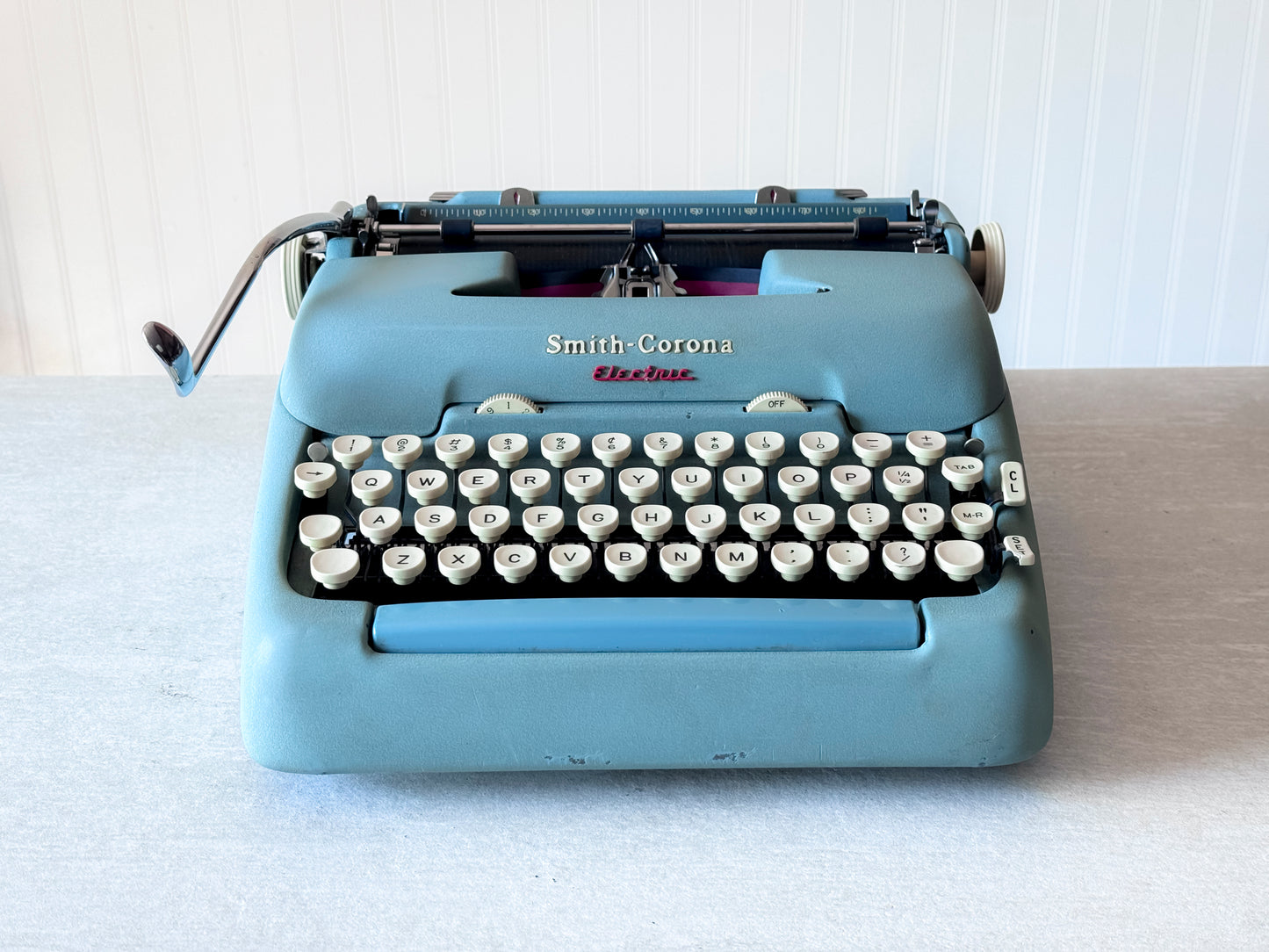 1960 Smith Corona 5TE Portable Electric, Alpine Blue