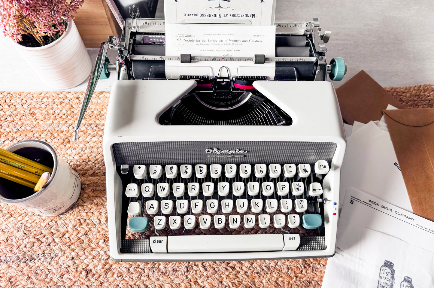 1962 Olympia SM7, white