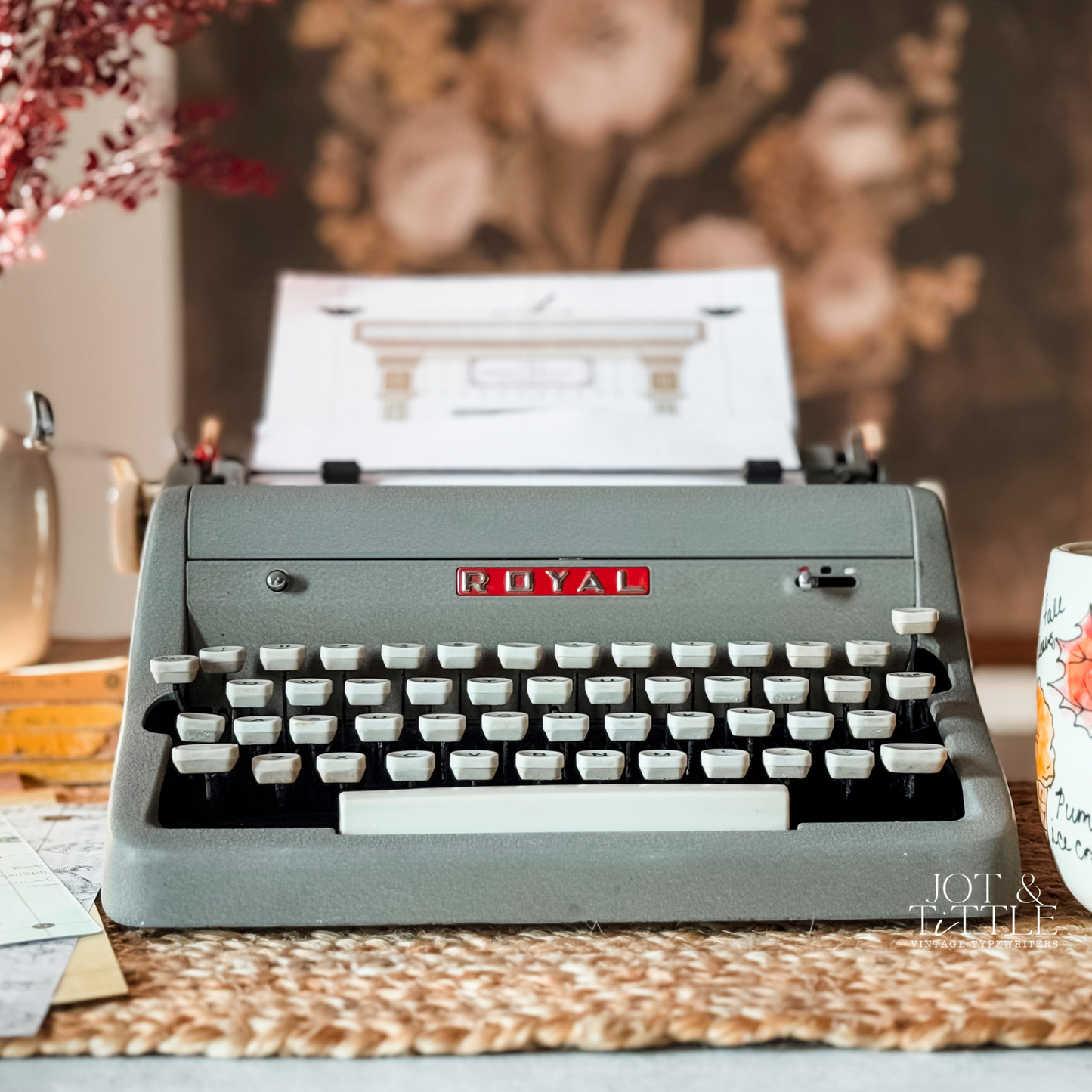 1956 Royal Quiet Deluxe gray crinkle