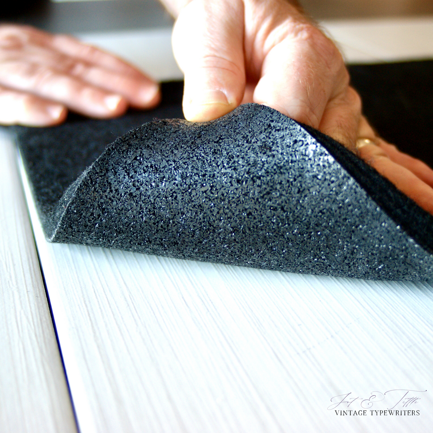 Non-slip Felt Typewriter Pad