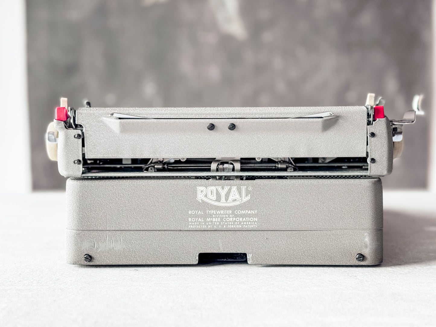 1957 Royal Quiet Deluxe, Gray Crinkle