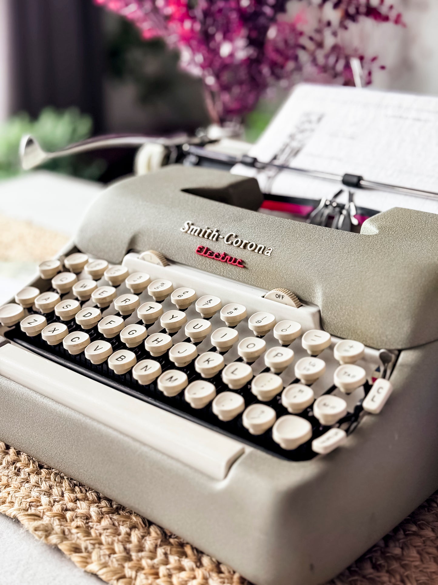 1960 Smith Corona Electra 12