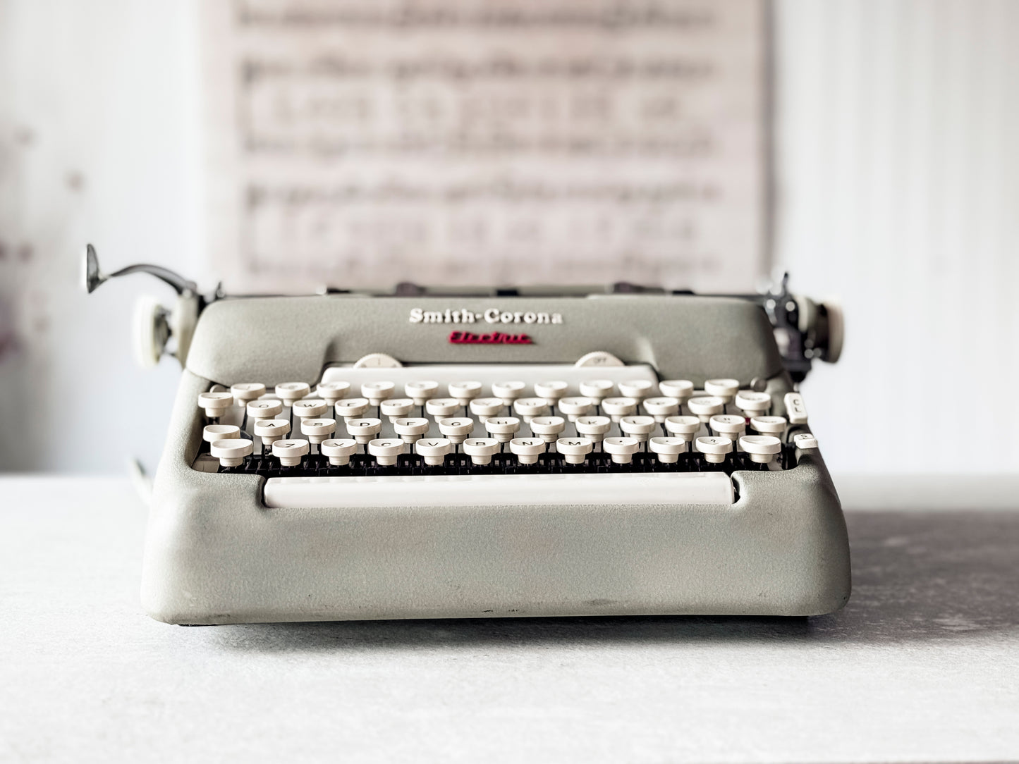 1960 Smith Corona Electra 12