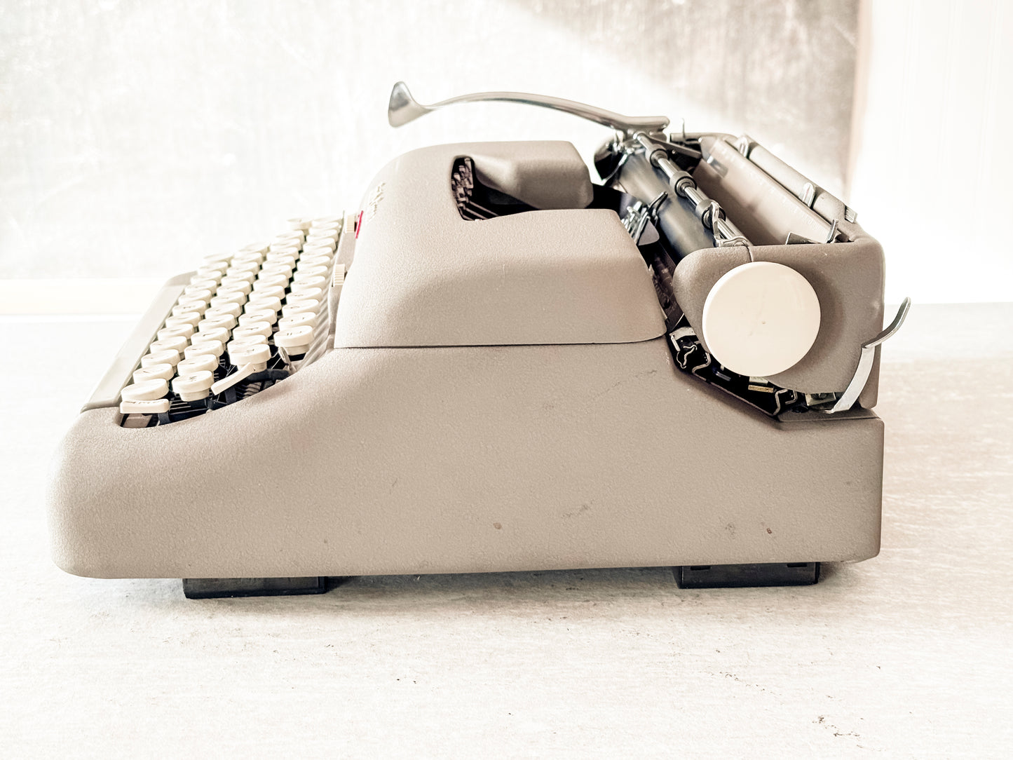 1960 Smith Corona Electric Portable, Script