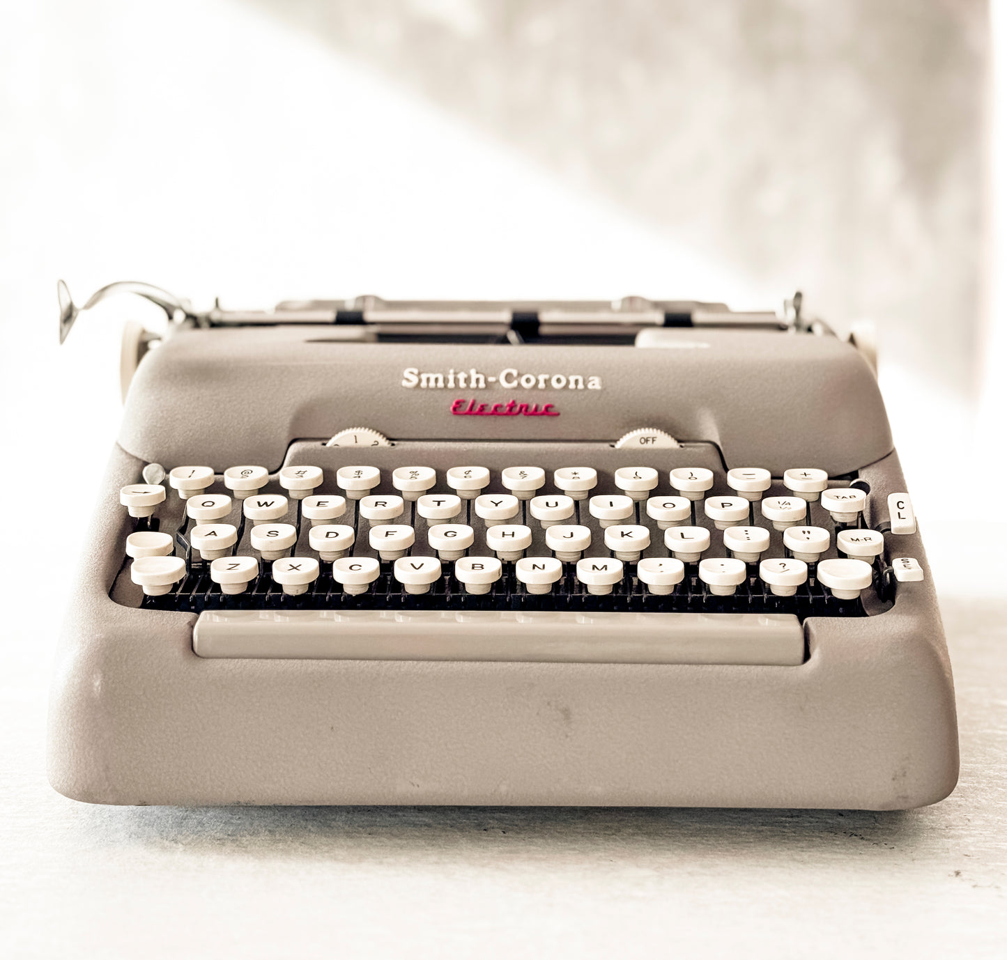 1960 Smith Corona Electric Portable, Script