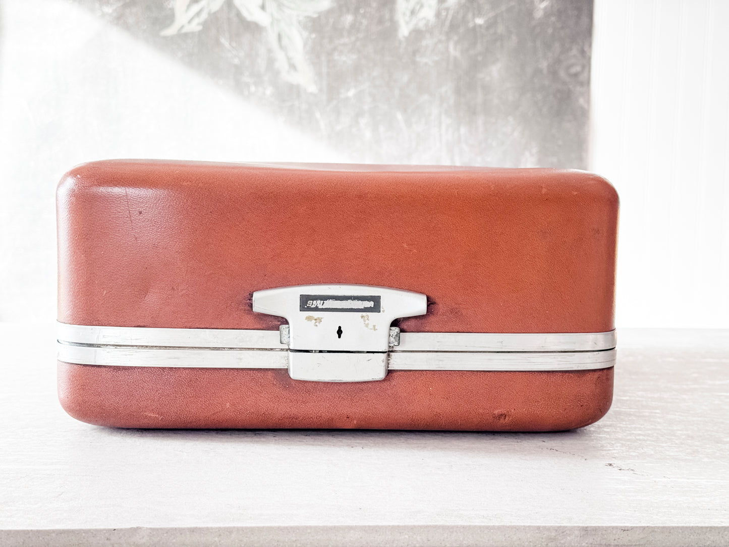 1960 Smith Corona Electric Portable, Script